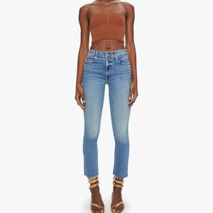 Mother size 29 MID RISE DAZZLER ANKLE FRAY